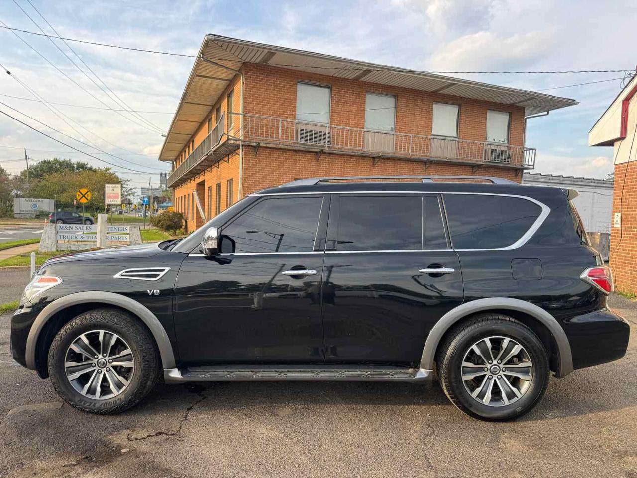Nissan Armada 4x4 SL 2020