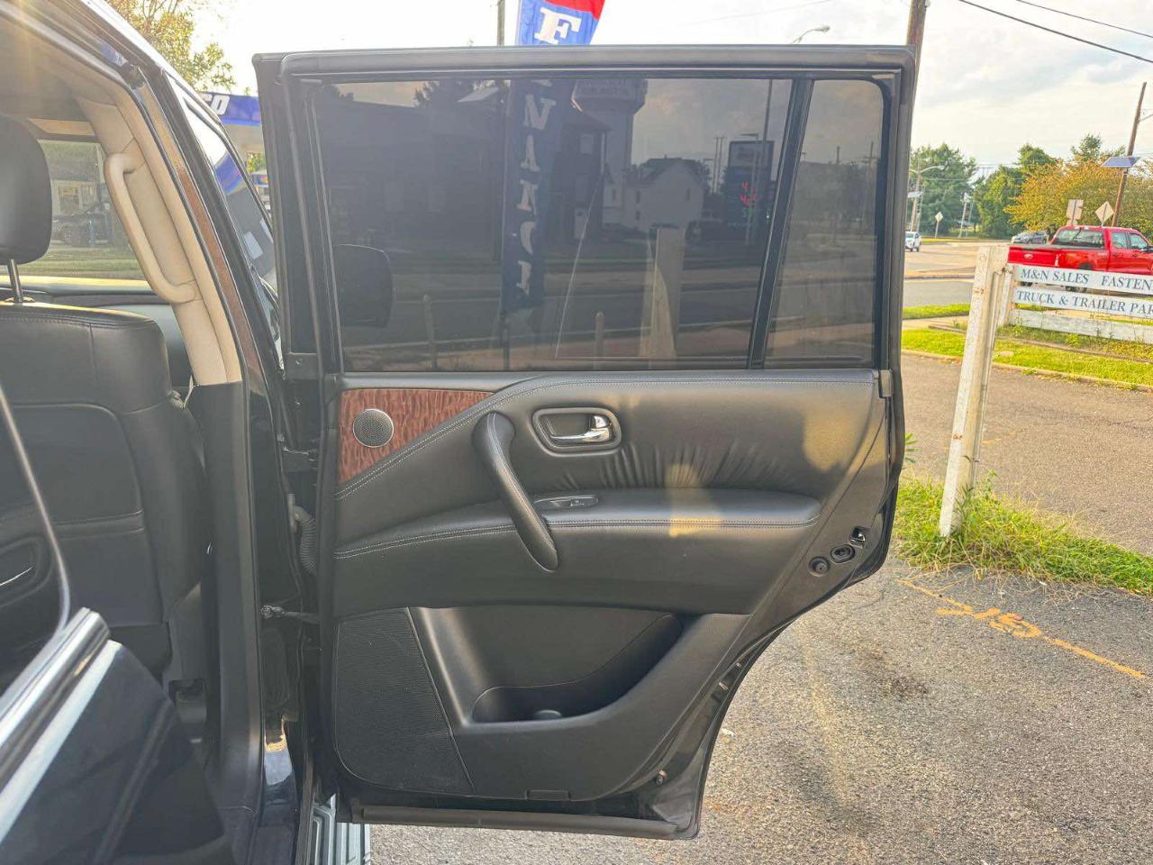 Nissan Armada 4x4 SL 2020
