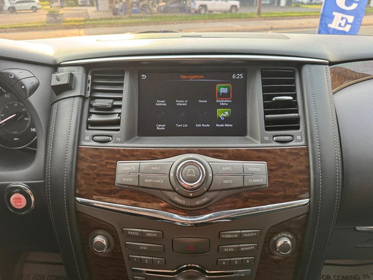 Nissan Armada 4x4 SL 2020