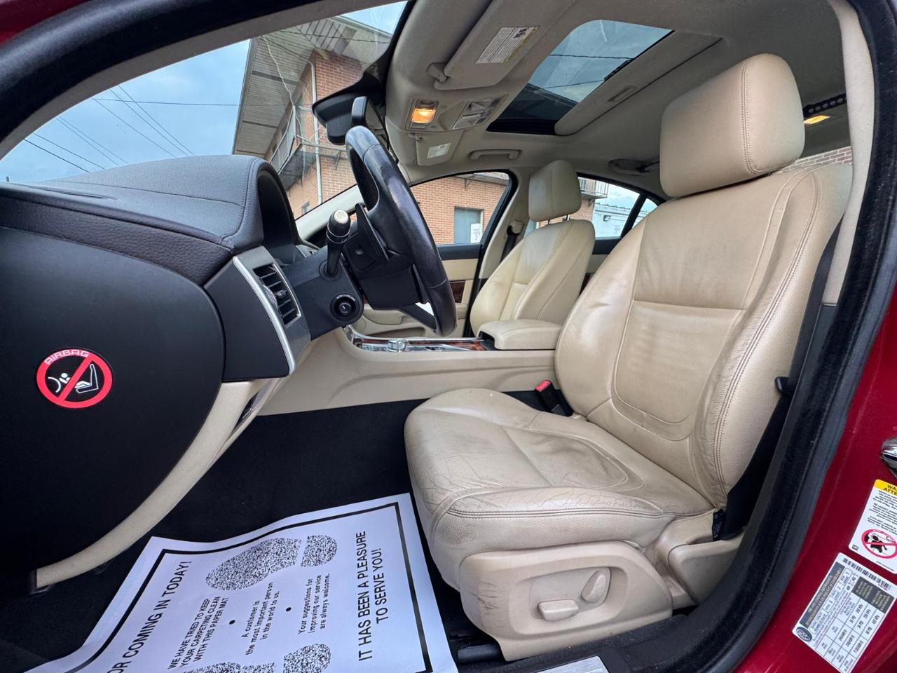 Jaguar XF 4dr Sdn V6 AWD 2013