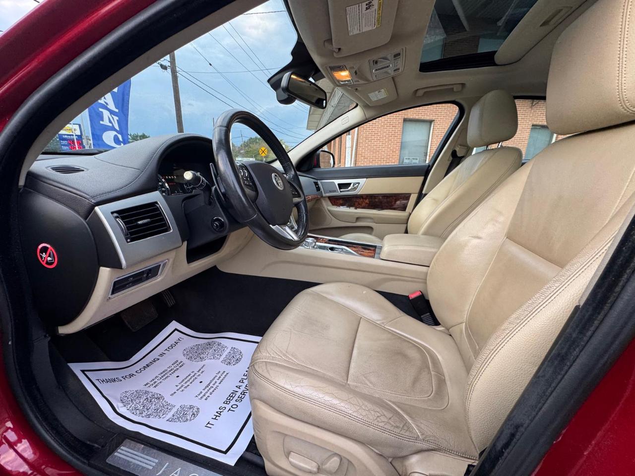Jaguar XF 4dr Sdn V6 AWD 2013
