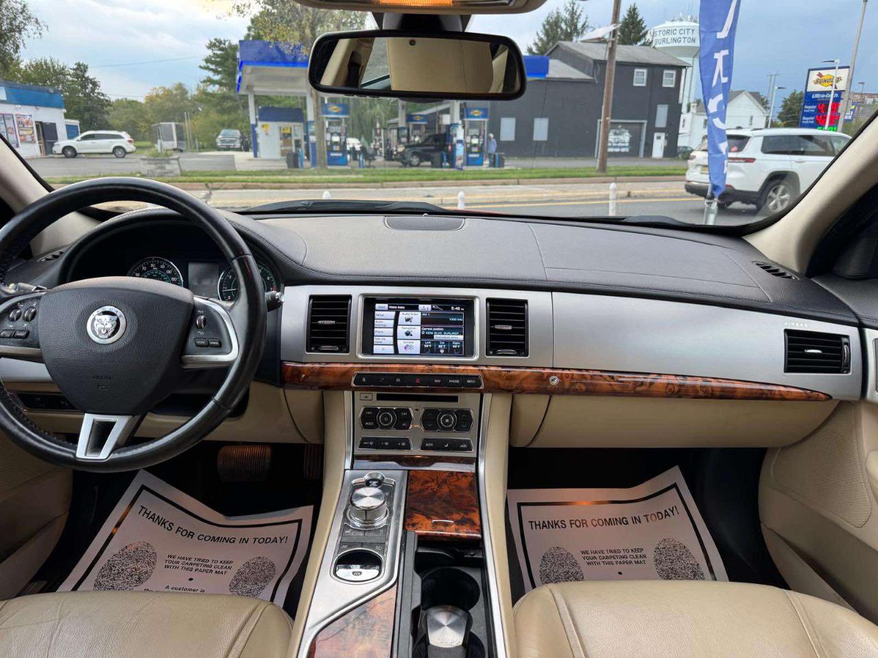 Jaguar XF 4dr Sdn V6 AWD 2013