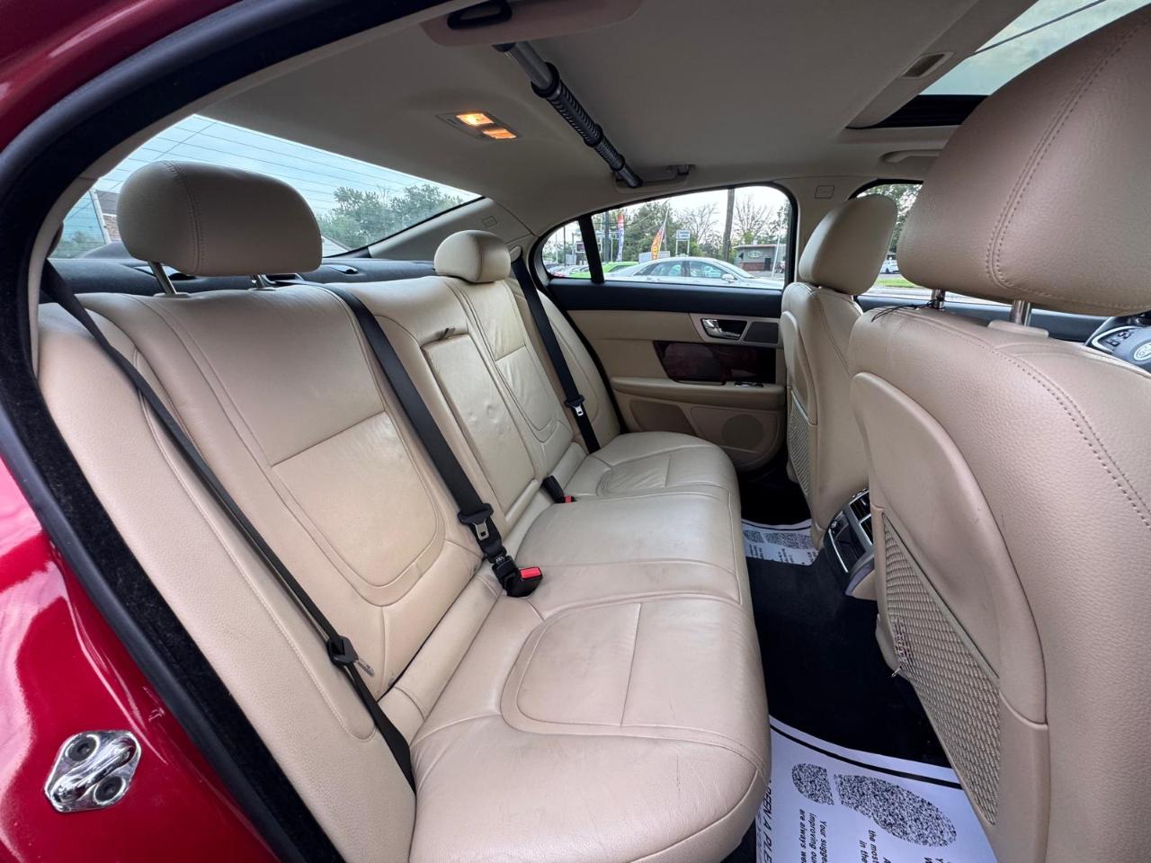 Jaguar XF 4dr Sdn V6 AWD 2013