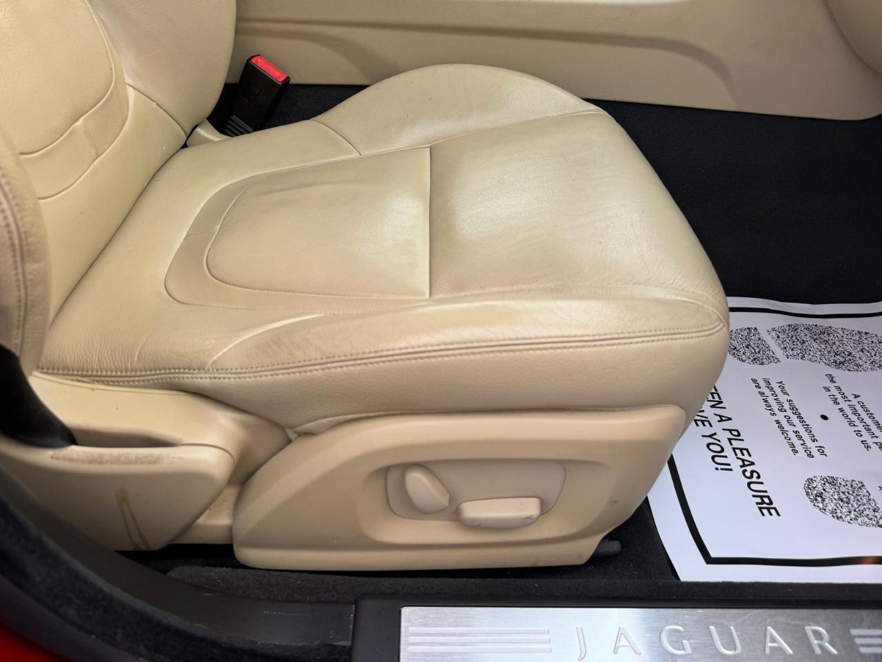 Jaguar XF 4dr Sdn V6 AWD 2013