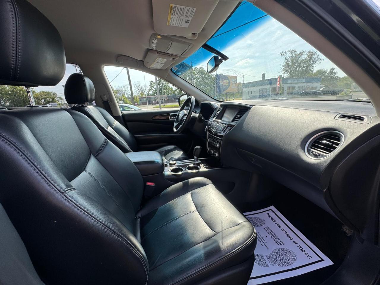 Nissan Pathfinder 4WD 4dr SL 2016