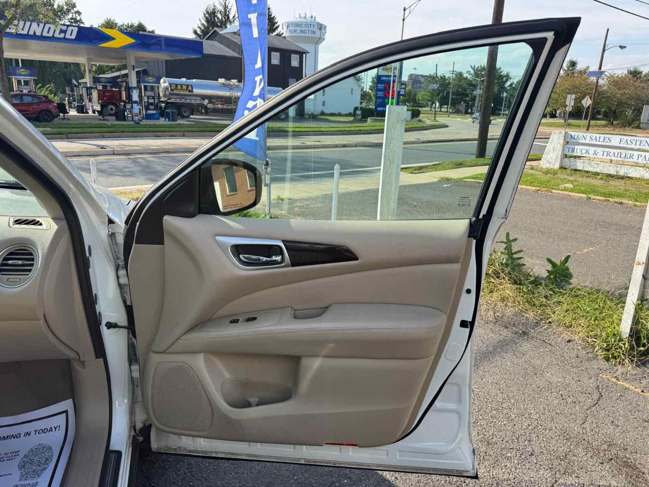 Nissan Pathfinder 4WD 4dr SL 2014
