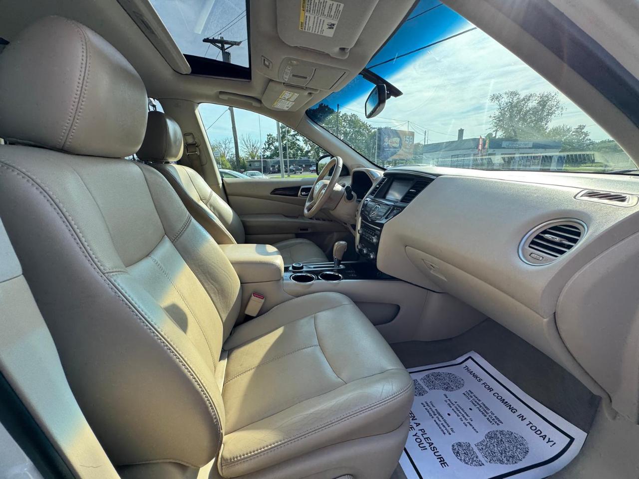 Nissan Pathfinder 4WD 4dr SL 2014