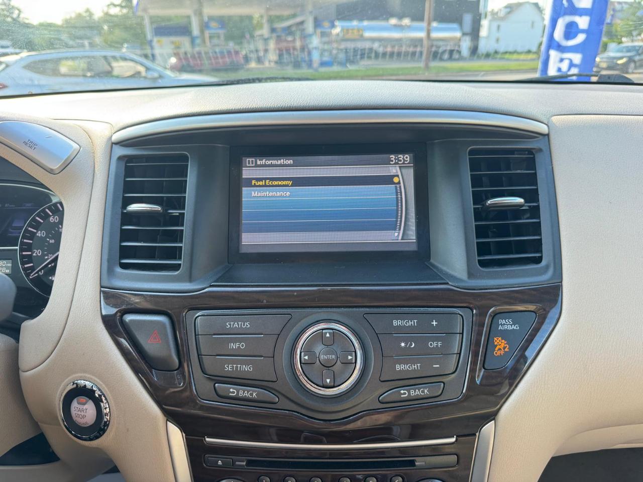 Nissan Pathfinder 4WD 4dr SL 2014