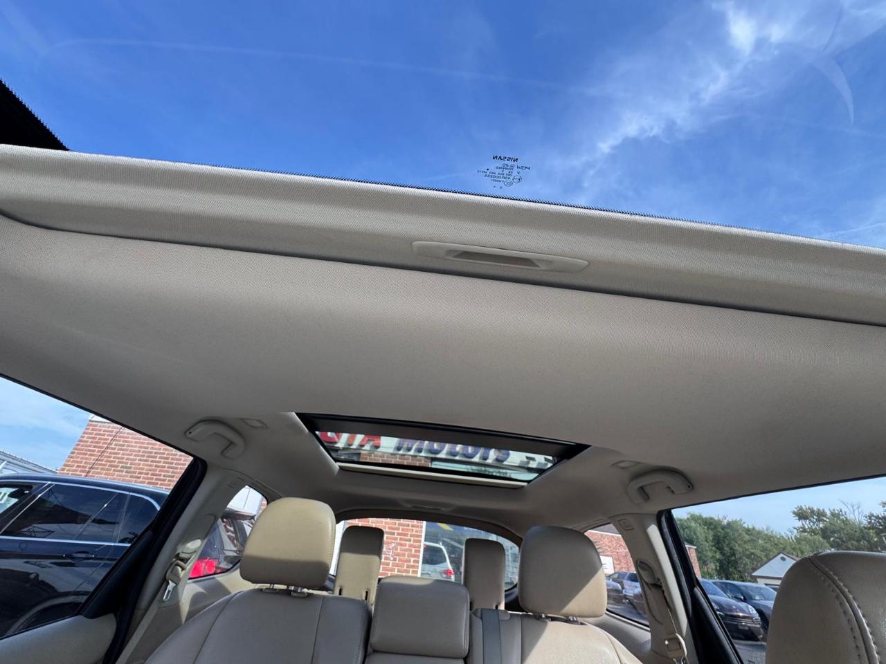 Nissan Pathfinder 4WD 4dr SL 2014