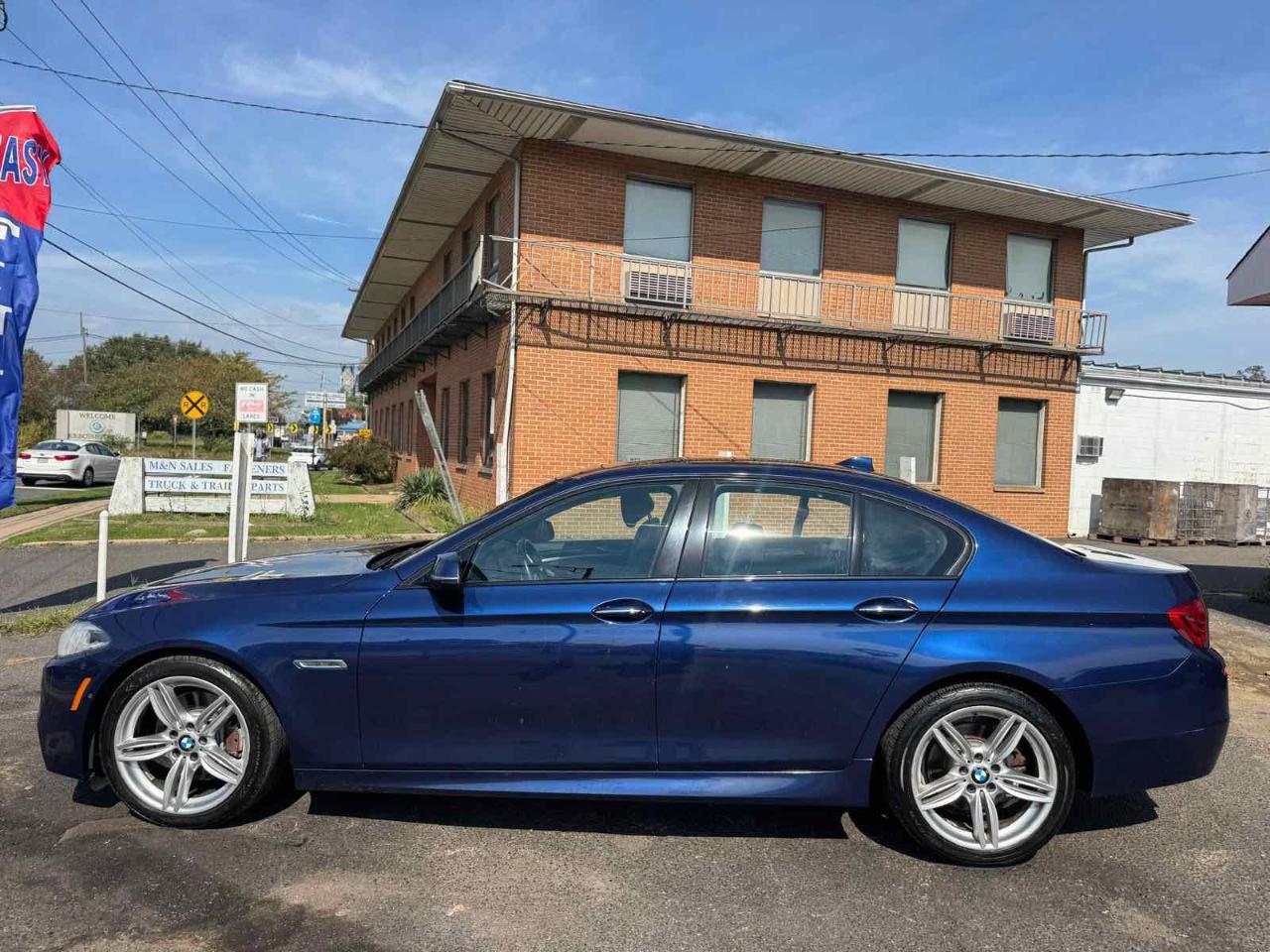 BMW 5 Series 4dr Sdn 535i xDrive AWD 2016