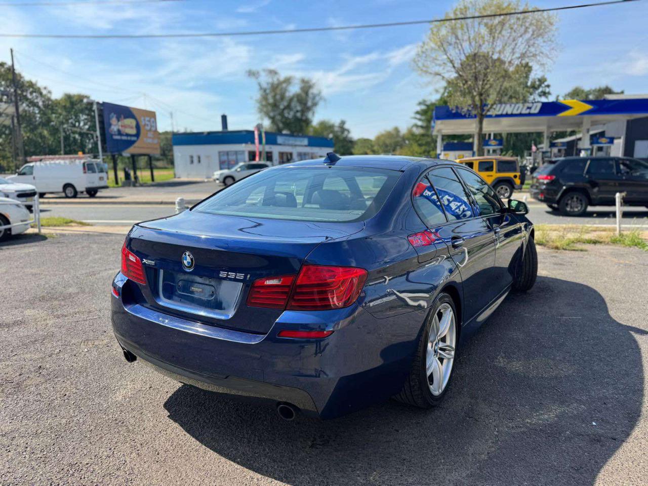 BMW 5 Series 4dr Sdn 535i xDrive AWD 2016