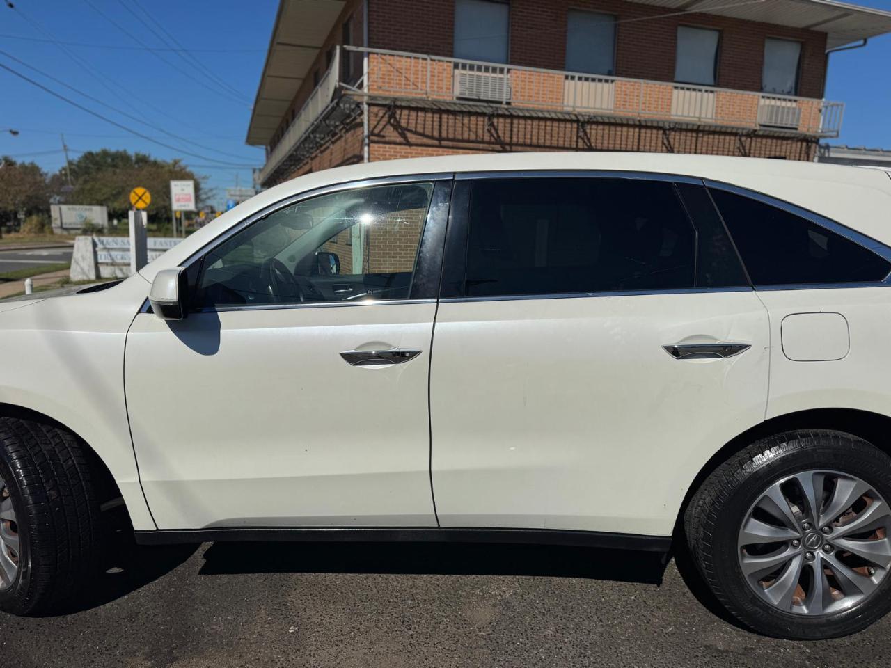 Acura MDX SH-AWD 4dr Tech Pkg 2014