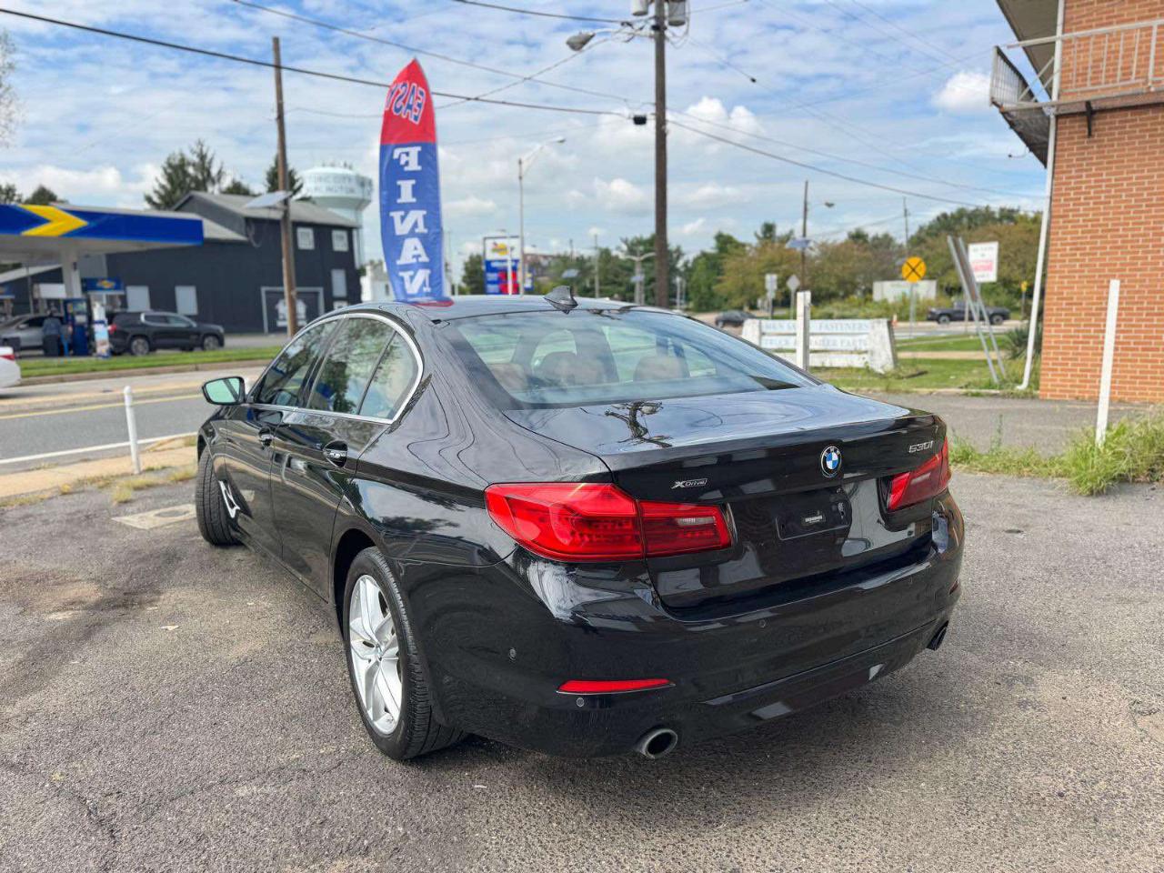 BMW 5 Series 530i xDrive Sedan 2017