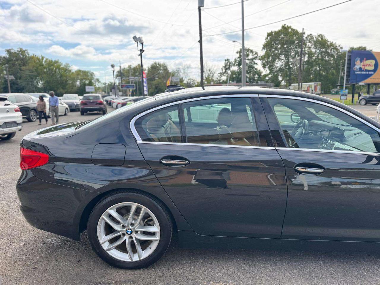 BMW 5 Series 530i xDrive Sedan 2017