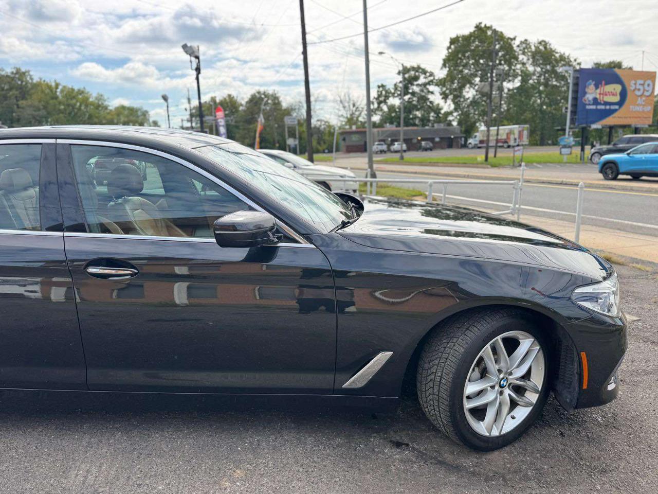 BMW 5 Series 530i xDrive Sedan 2017