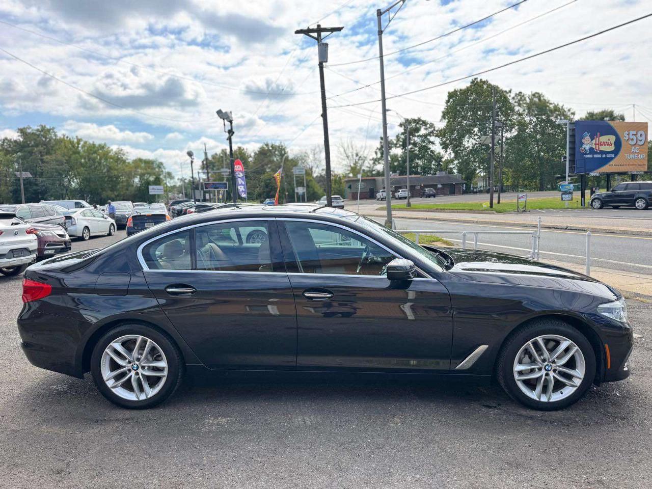 BMW 5 Series 530i xDrive Sedan 2017