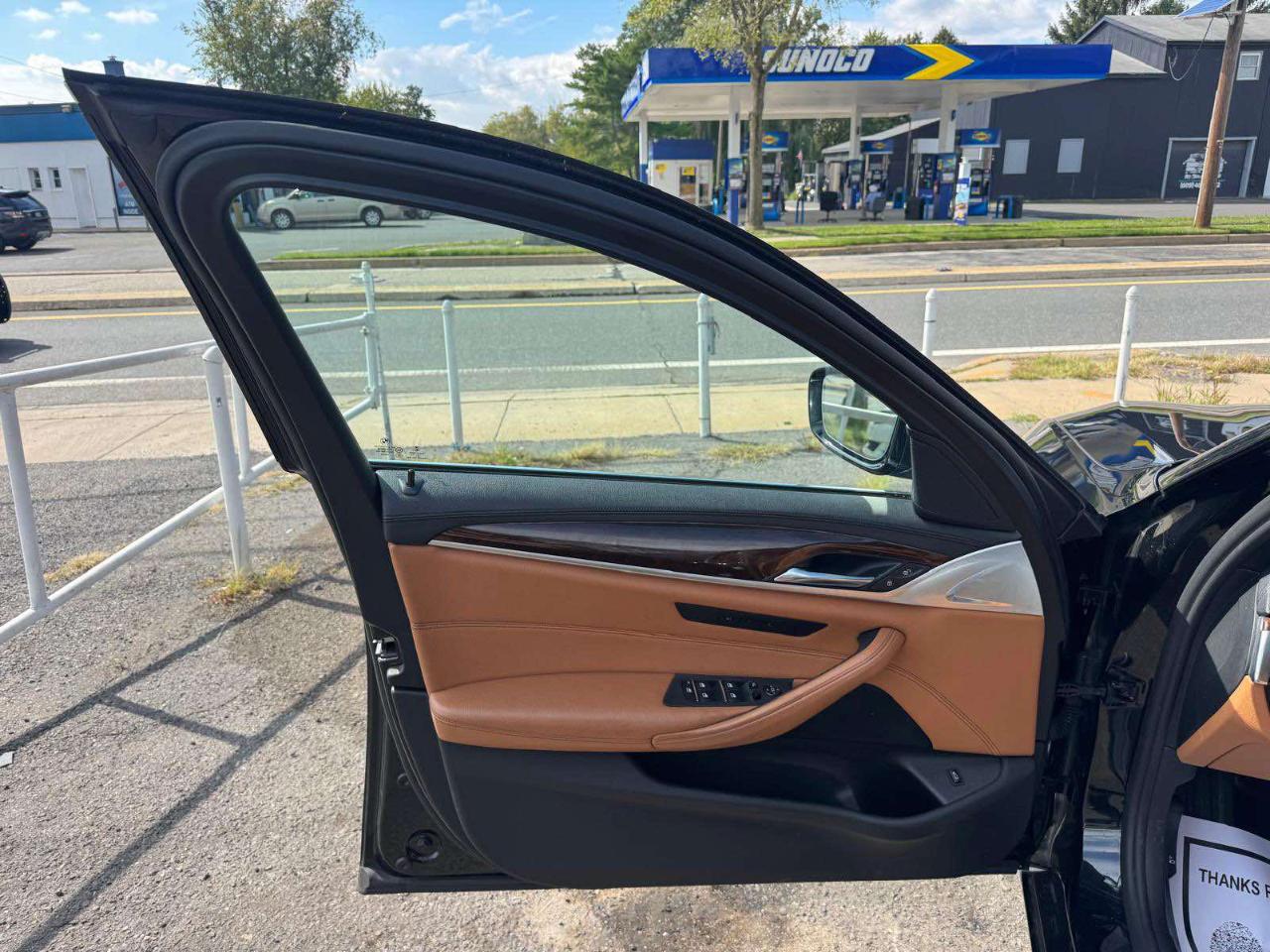 BMW 5 Series 530i xDrive Sedan 2017