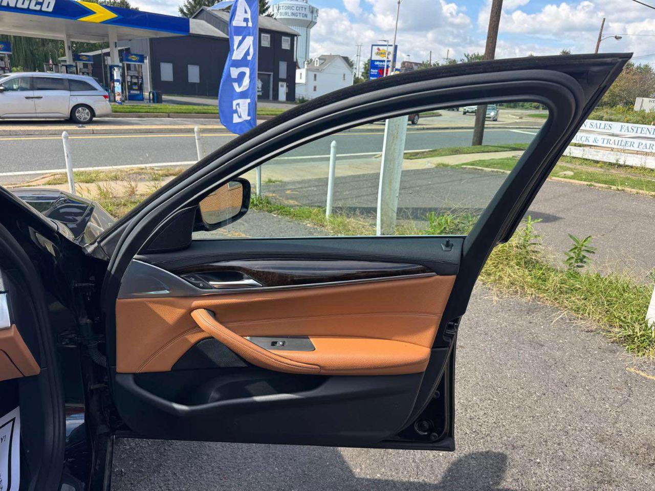 BMW 5 Series 530i xDrive Sedan 2017