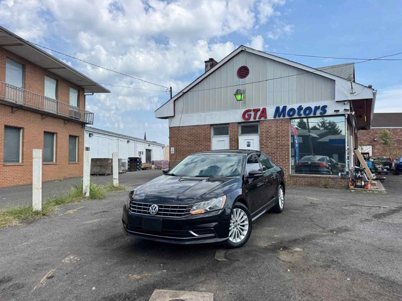 Volkswagen Passat 4dr Sdn 1.8T Auto SE PZEV 2016