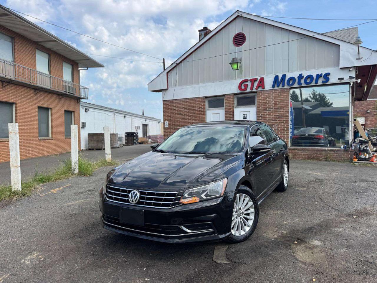 Volkswagen Passat 4dr Sdn 1.8T Auto SE PZEV 2016
