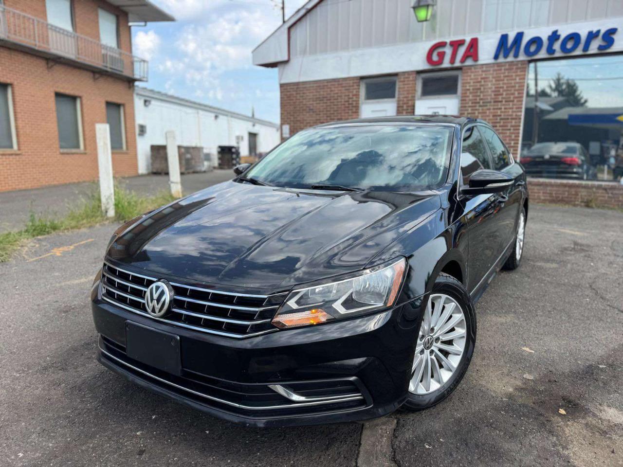 Volkswagen Passat 4dr Sdn 1.8T Auto SE PZEV 2016