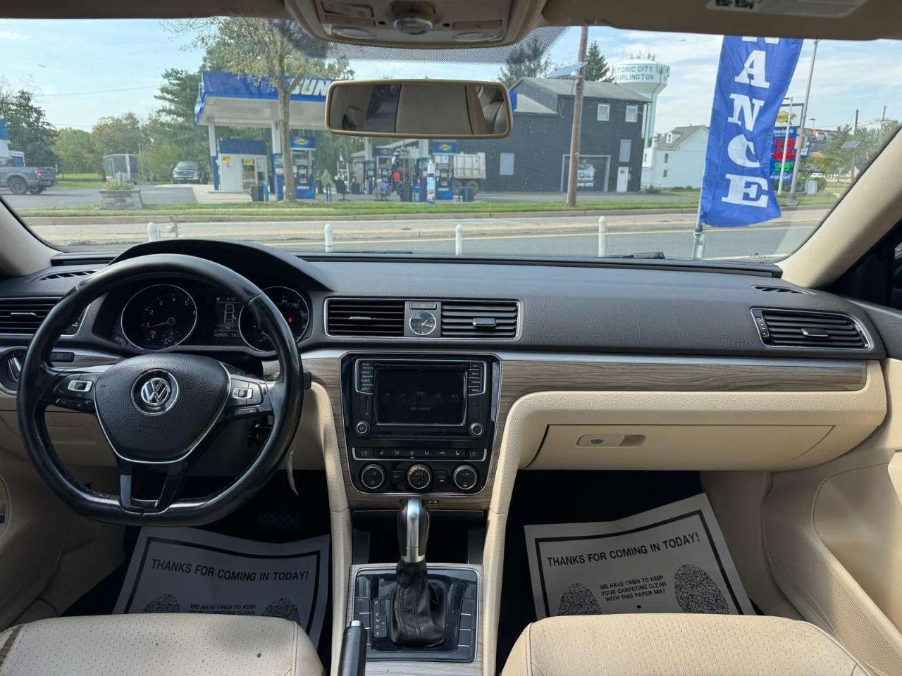 Volkswagen Passat 4dr Sdn 1.8T Auto SE PZEV 2016