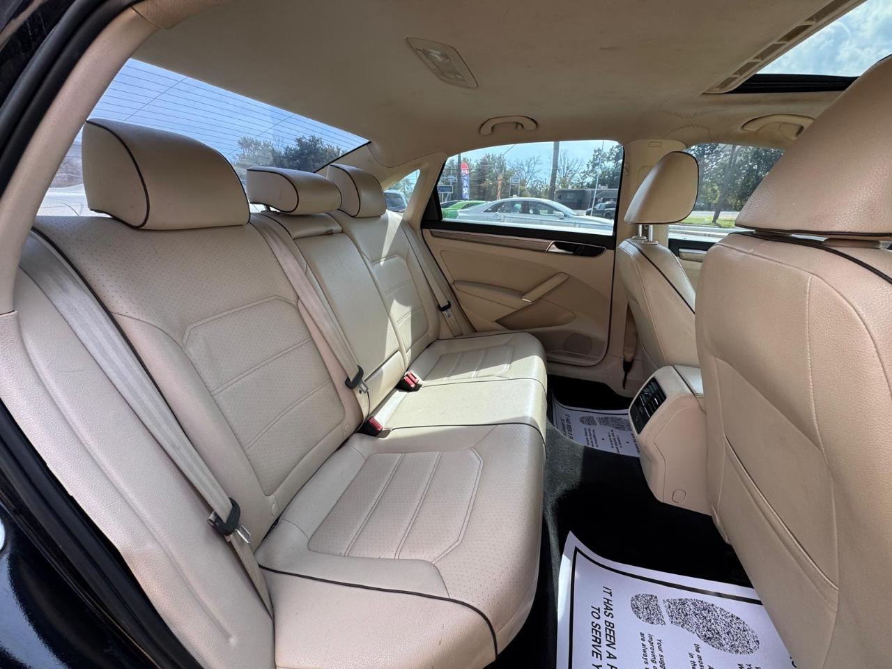 Volkswagen Passat 4dr Sdn 1.8T Auto SE PZEV 2016