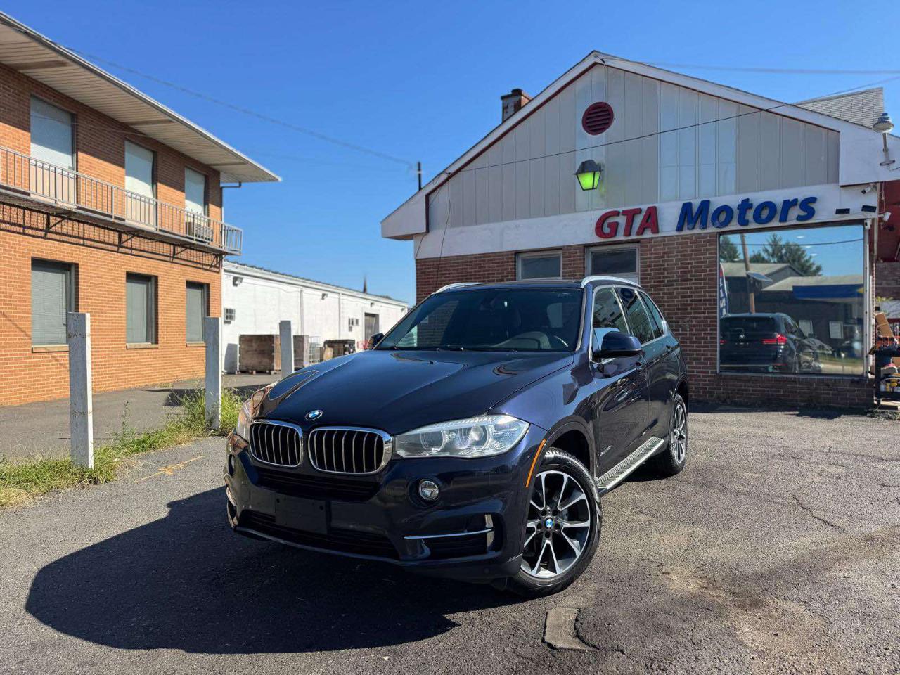 BMW X5 xDrive35i Sports Activity Vehicle 2017