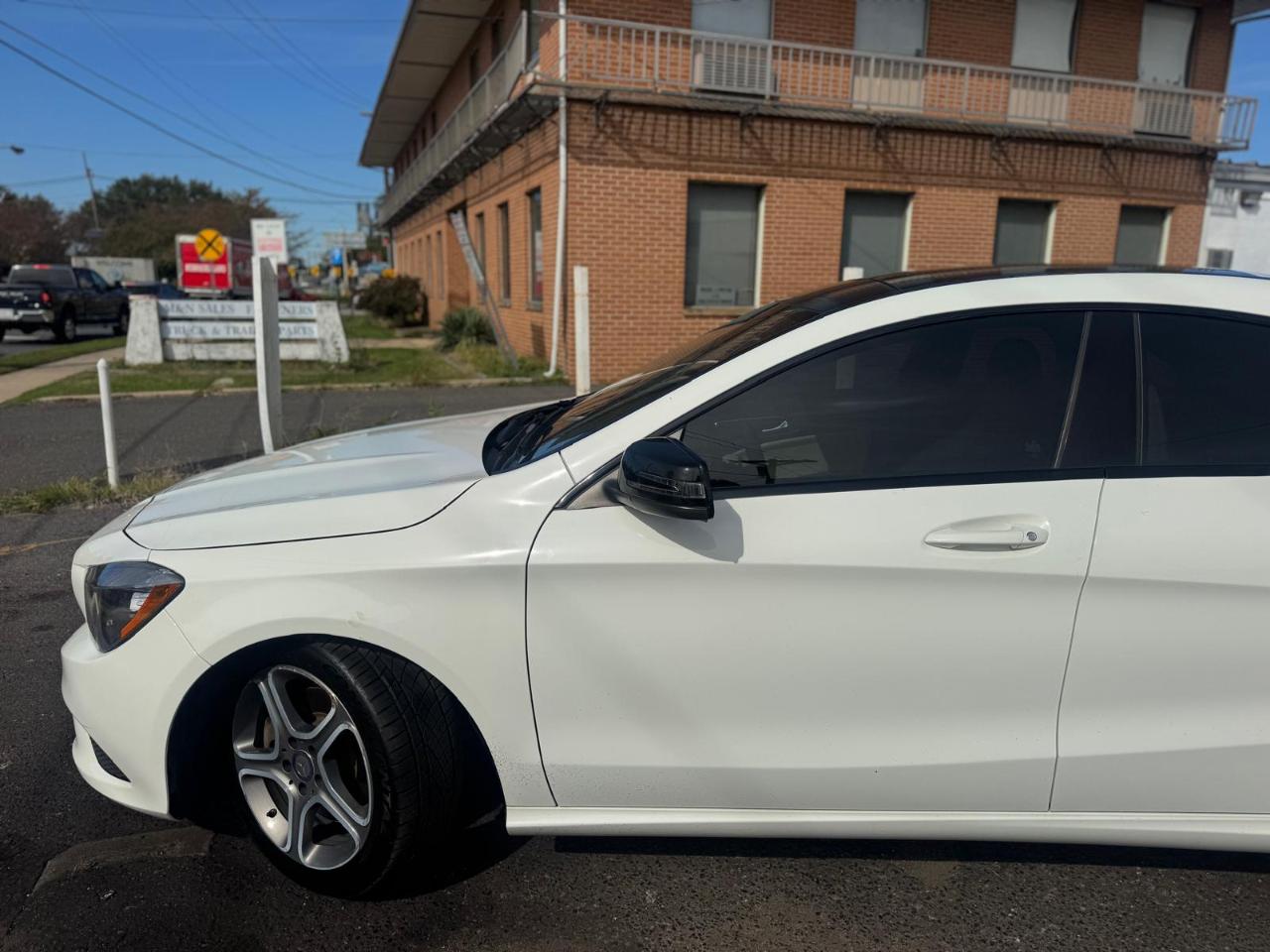 Mercedes-Benz CLA-Class 4dr Sdn CLA 250 FWD 2014
