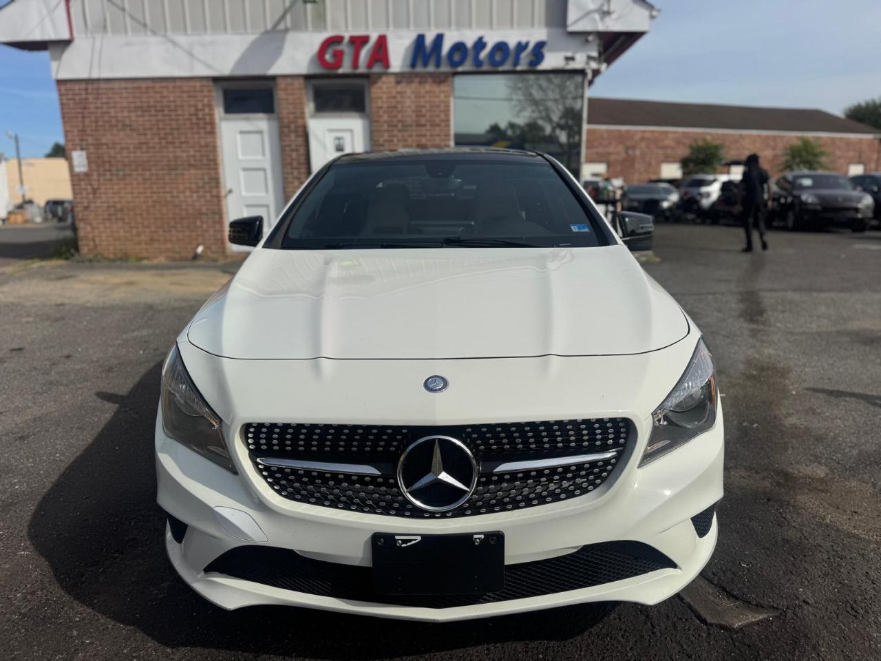 Mercedes-Benz CLA-Class 4dr Sdn CLA 250 FWD 2014