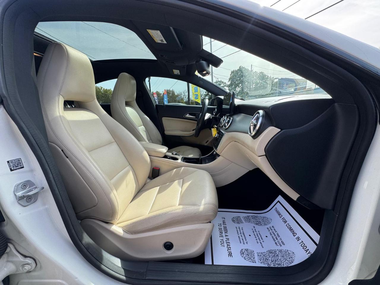 Mercedes-Benz CLA-Class 4dr Sdn CLA 250 FWD 2014