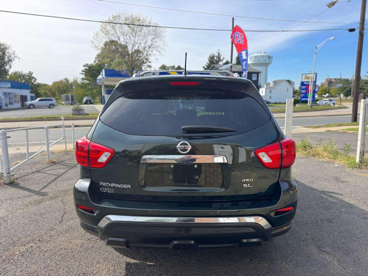 Nissan Pathfinder 4x4 SL 2018