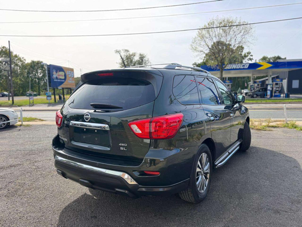 Nissan Pathfinder 4x4 SL 2018