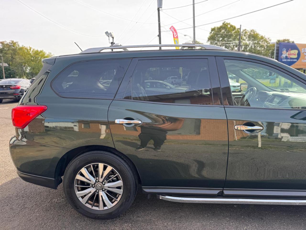Nissan Pathfinder 4x4 SL 2018