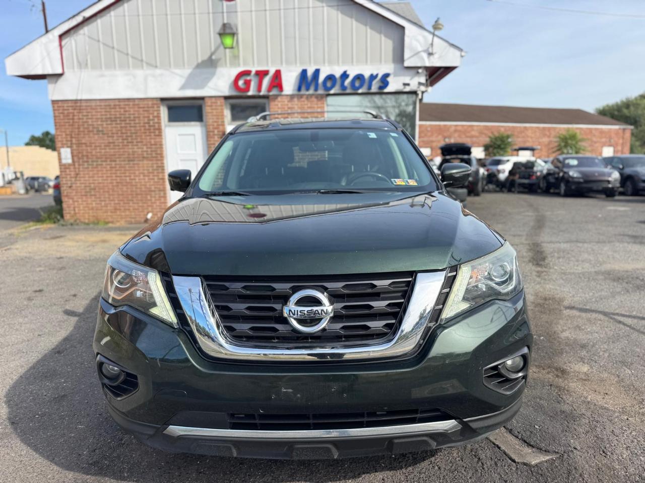 Nissan Pathfinder 4x4 SL 2018