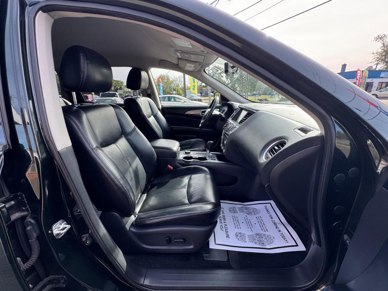Nissan Pathfinder 4x4 SL 2018