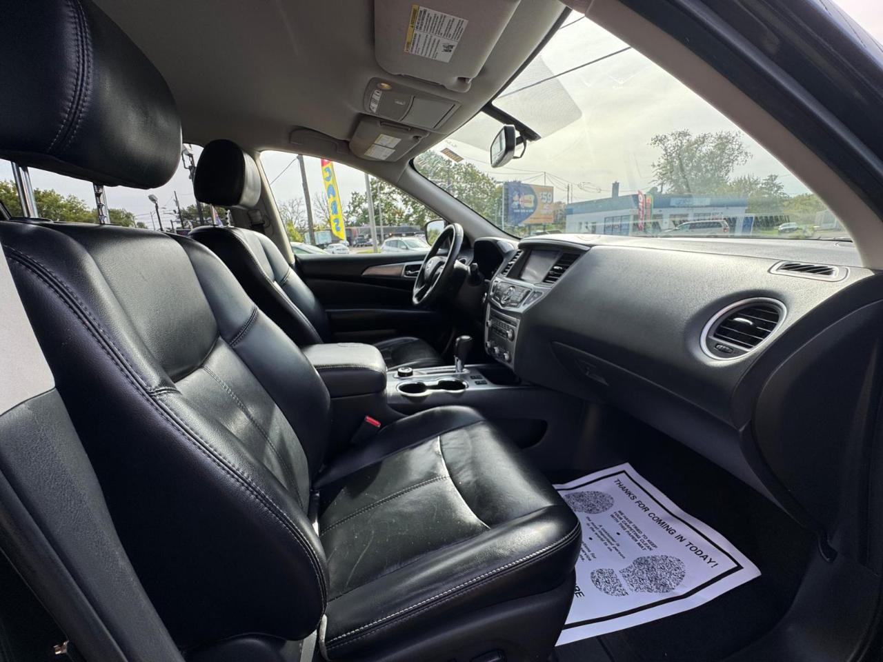 Nissan Pathfinder 4x4 SL 2018