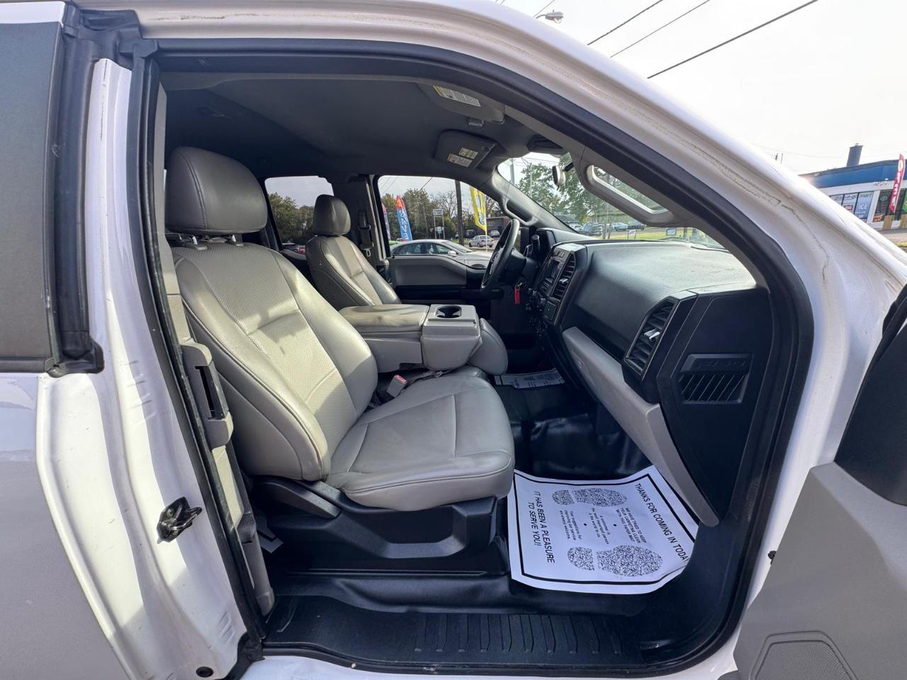 Ford F-150 Lariat 2WD SuperCab 8' Box 2019