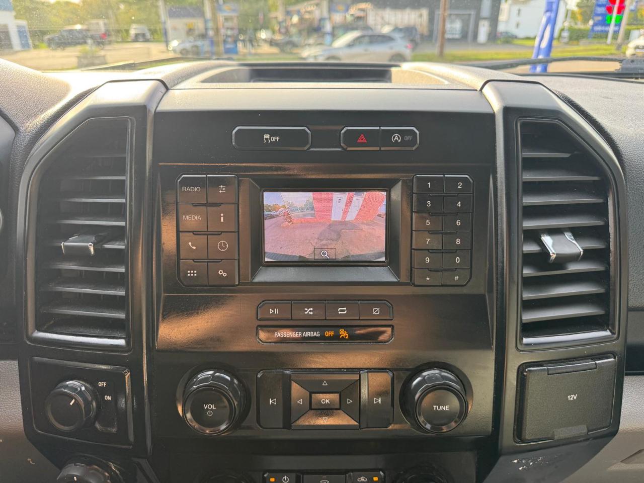 Ford F-150 Lariat 2WD SuperCab 8' Box 2019