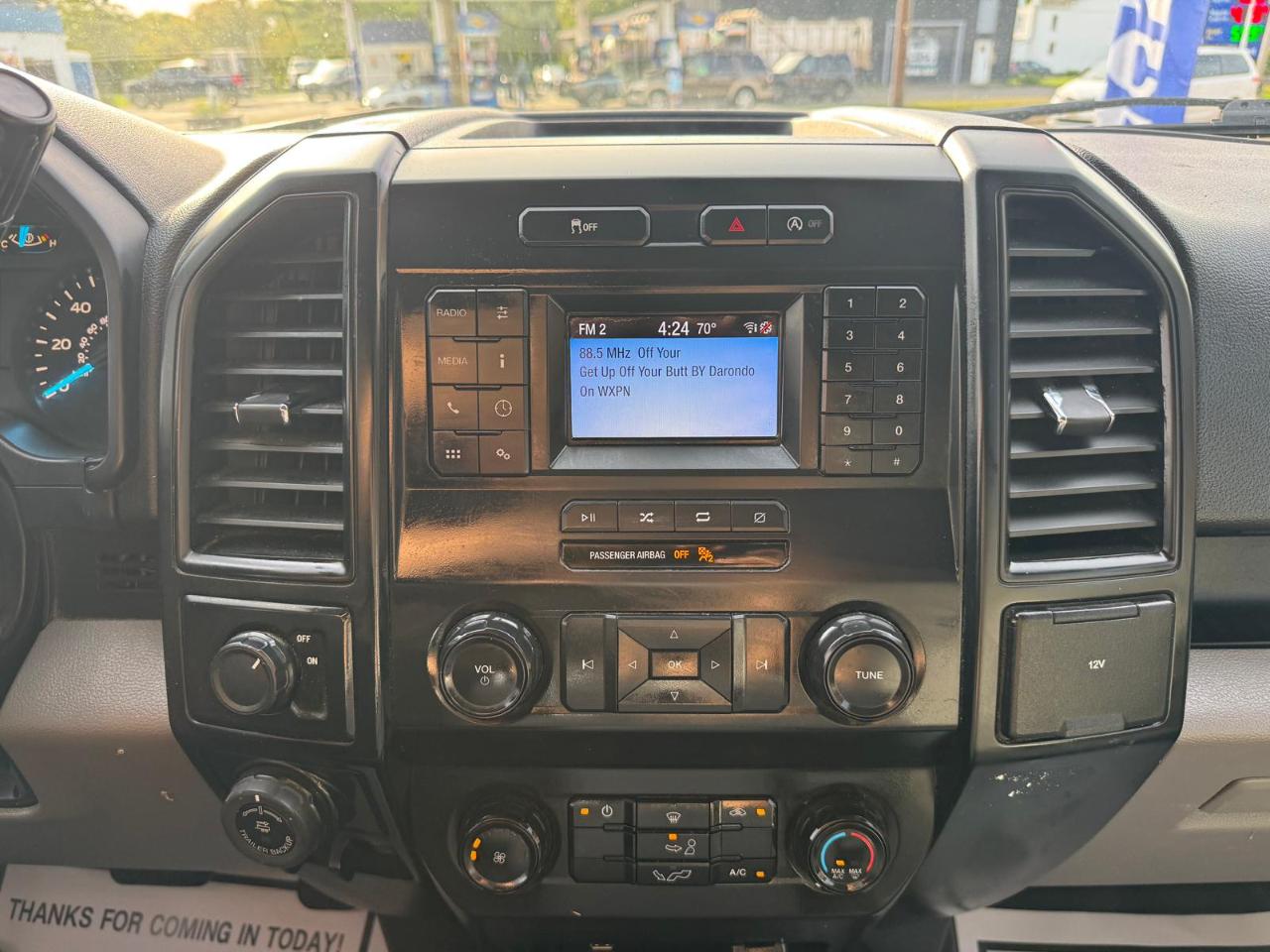 Ford F-150 Lariat 2WD SuperCab 8' Box 2019
