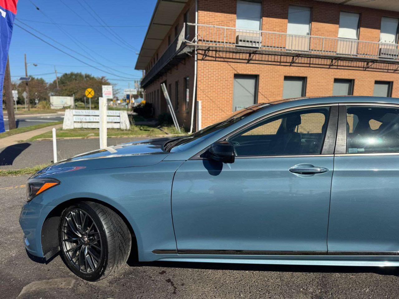 Genesis G80 3.3T Sport RWD 2018