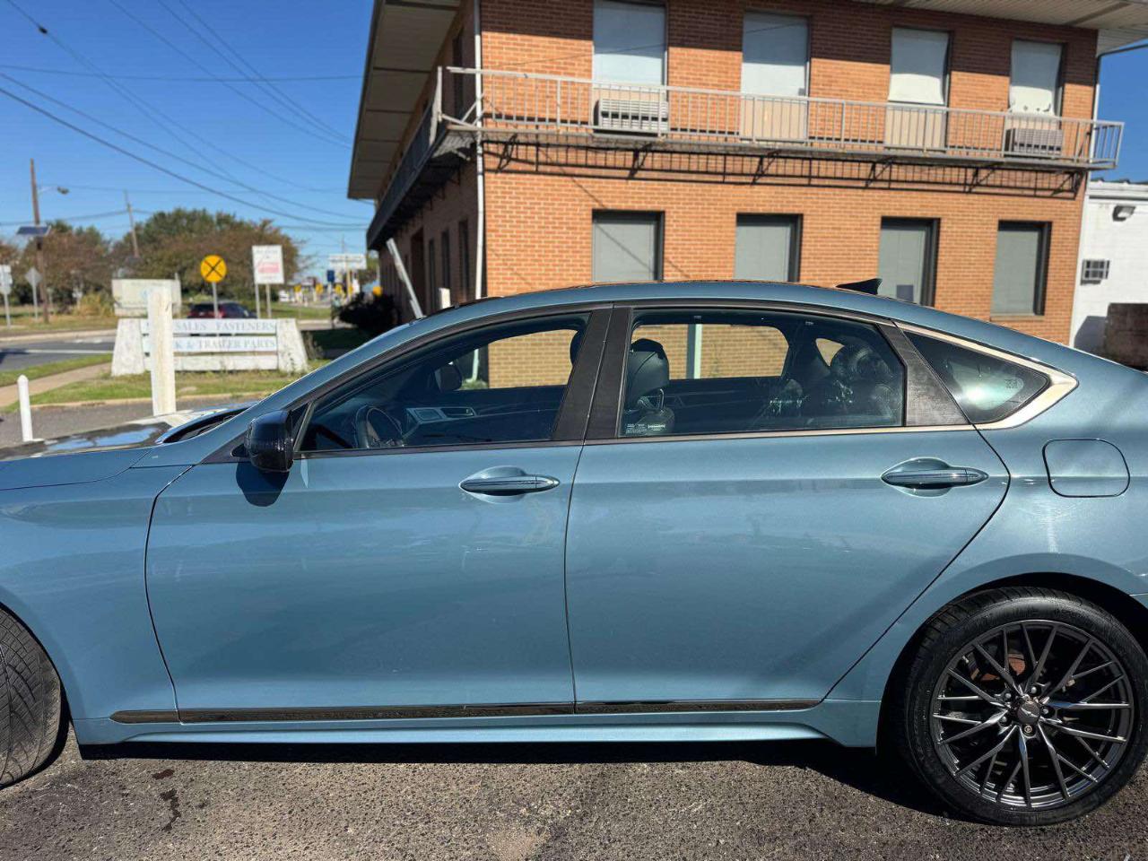 Genesis G80 3.3T Sport RWD 2018