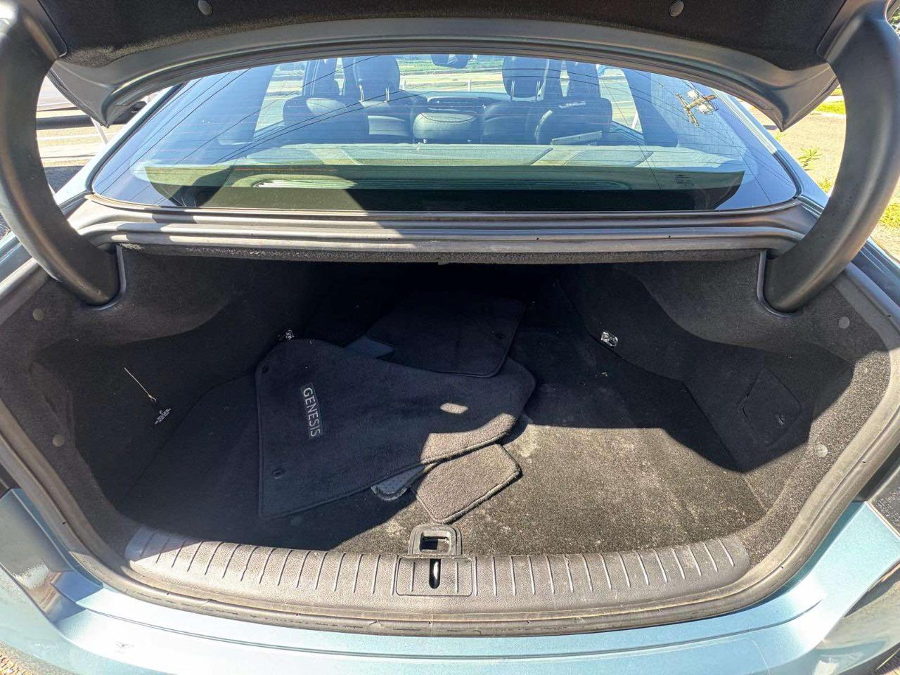 Genesis G80 3.3T Sport RWD 2018