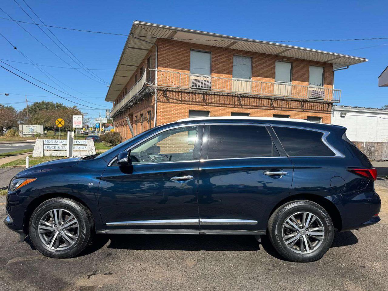 Infiniti QX60 LUXE AWD 2020