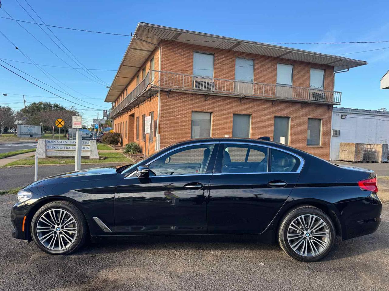 BMW 5 Series 530i xDrive Sedan 2017