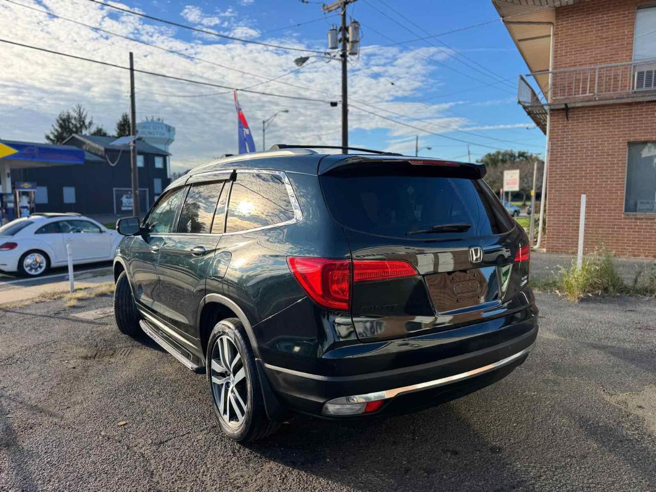Honda Pilot AWD 4dr Elite w/RES & Navi 2016