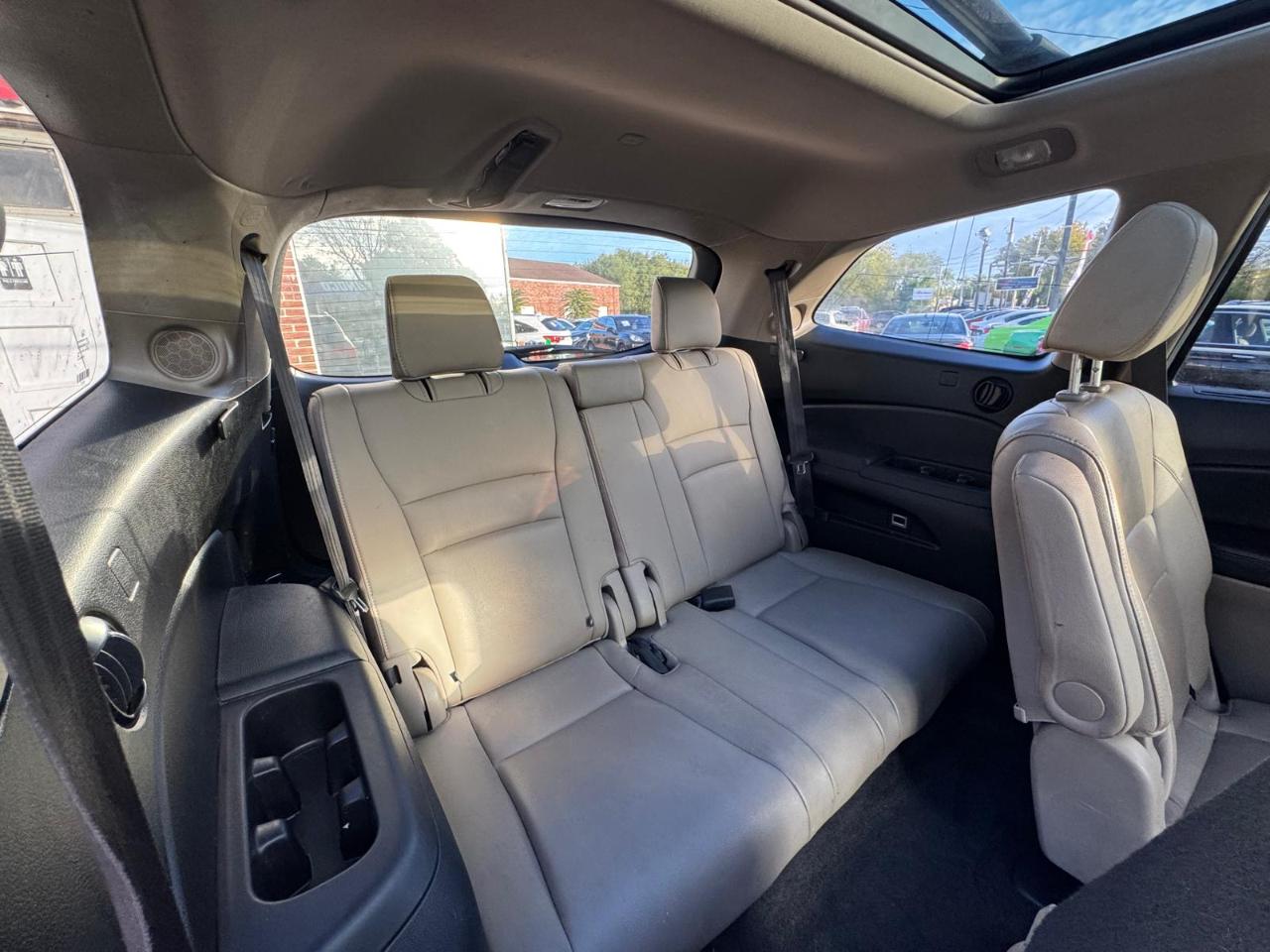 Honda Pilot AWD 4dr Elite w/RES & Navi 2016
