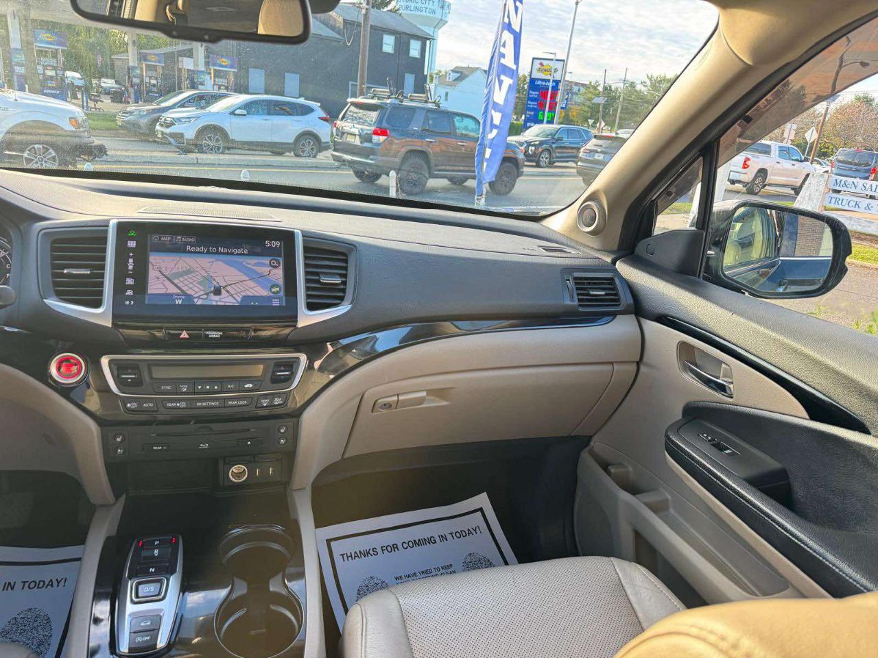Honda Pilot AWD 4dr Elite w/RES & Navi 2016