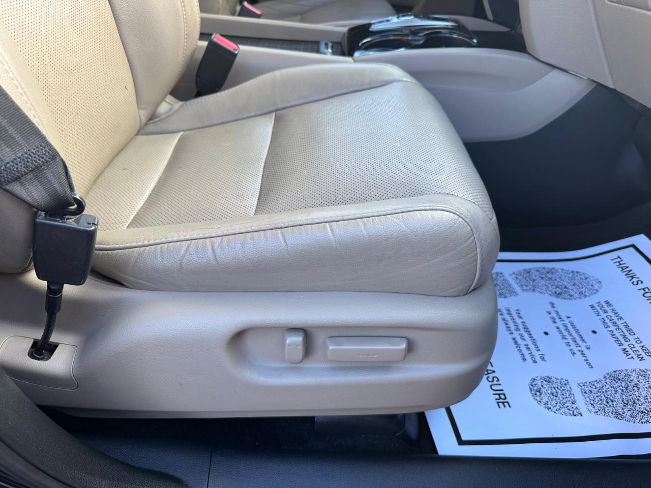 Honda Pilot AWD 4dr Elite w/RES & Navi 2016