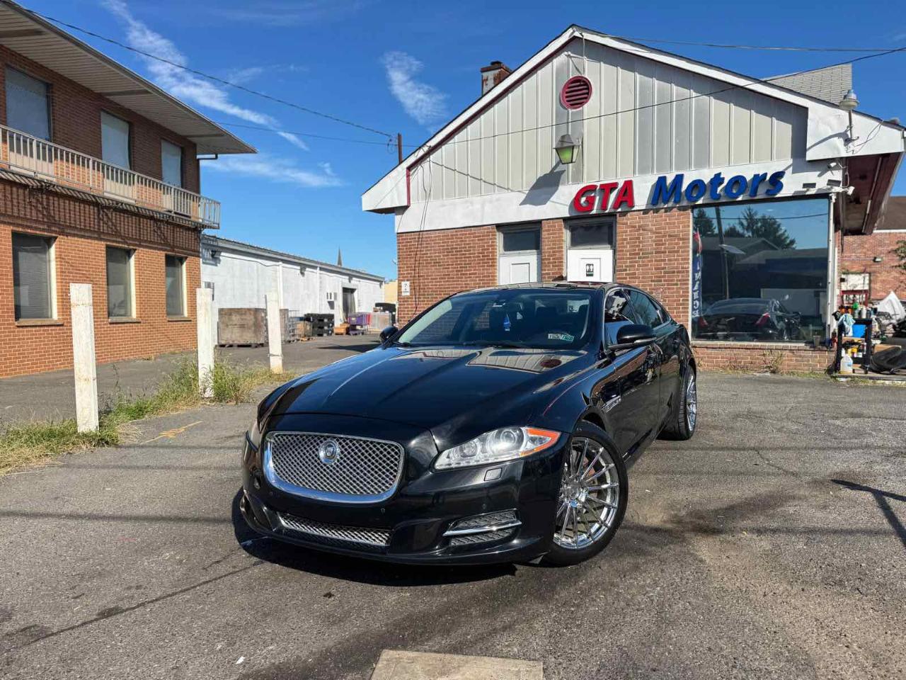 Jaguar XJ 4dr Sdn XJL 2012